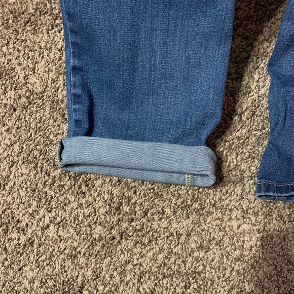 Slim bootcut light wash maurices classic jeans - Picture 6 of 7